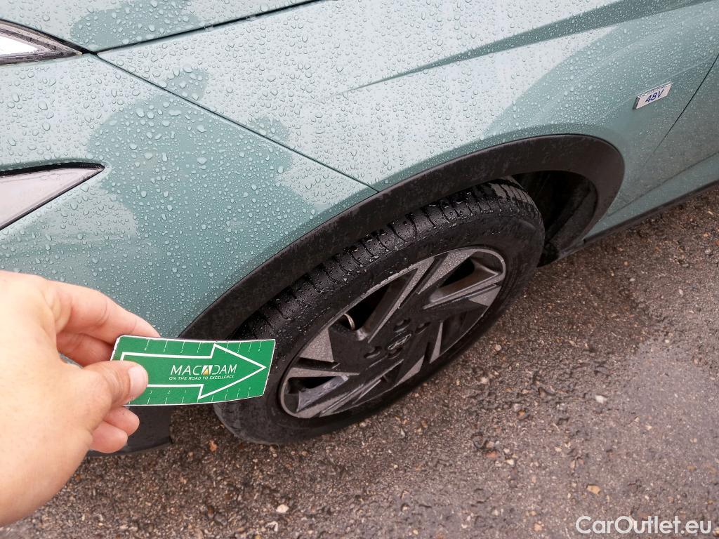  Hyundai  Bayon HYUNDAI  / 2021 / 5P / todoterreno 1.0 TGDI 74kW (100CV) 48V Maxx #6