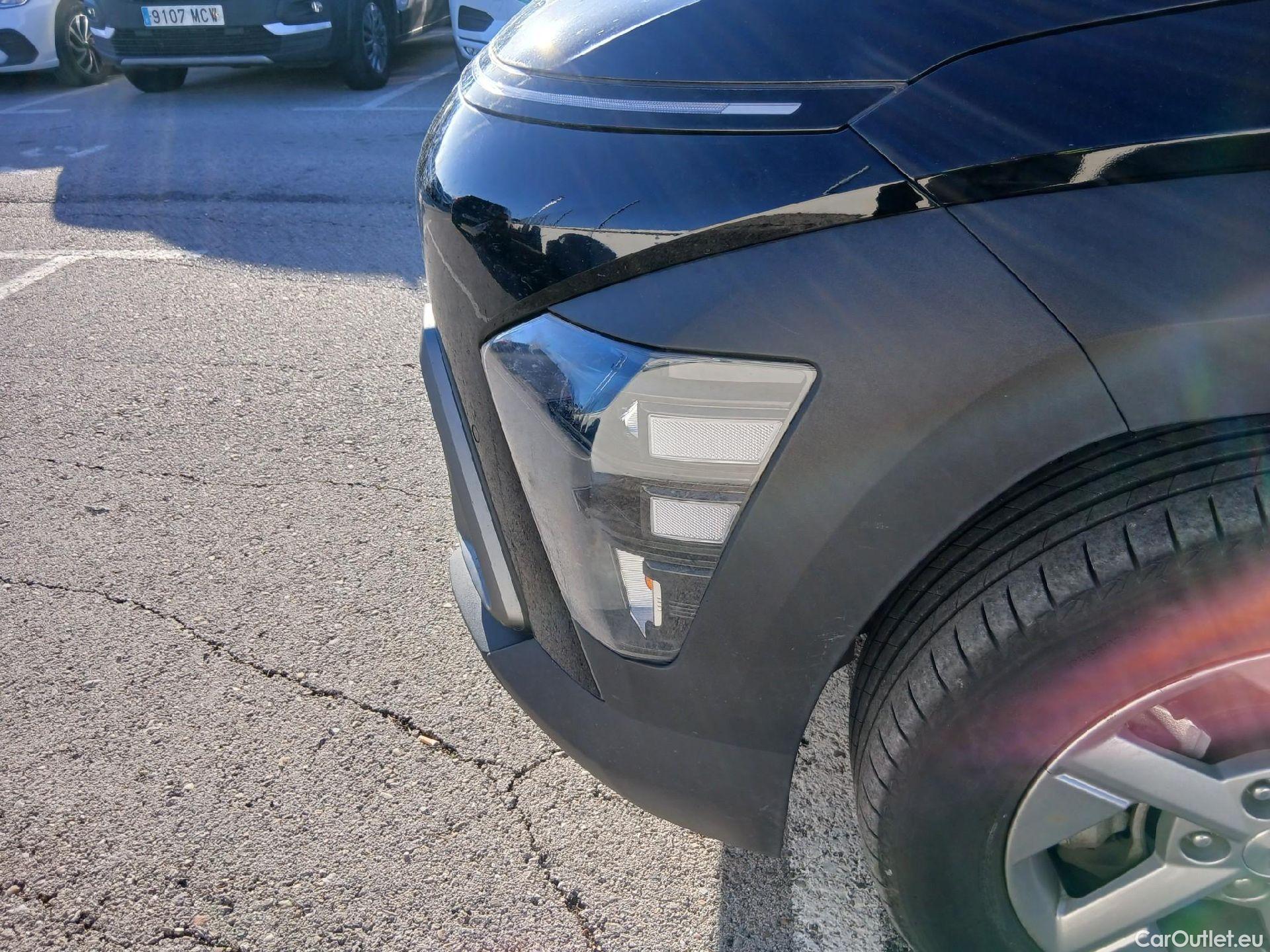  Hyundai  Konna HYUNDAI Kona / 2023 / 5P / todoterreno 1.6 GDI HEV Maxx DCT #16