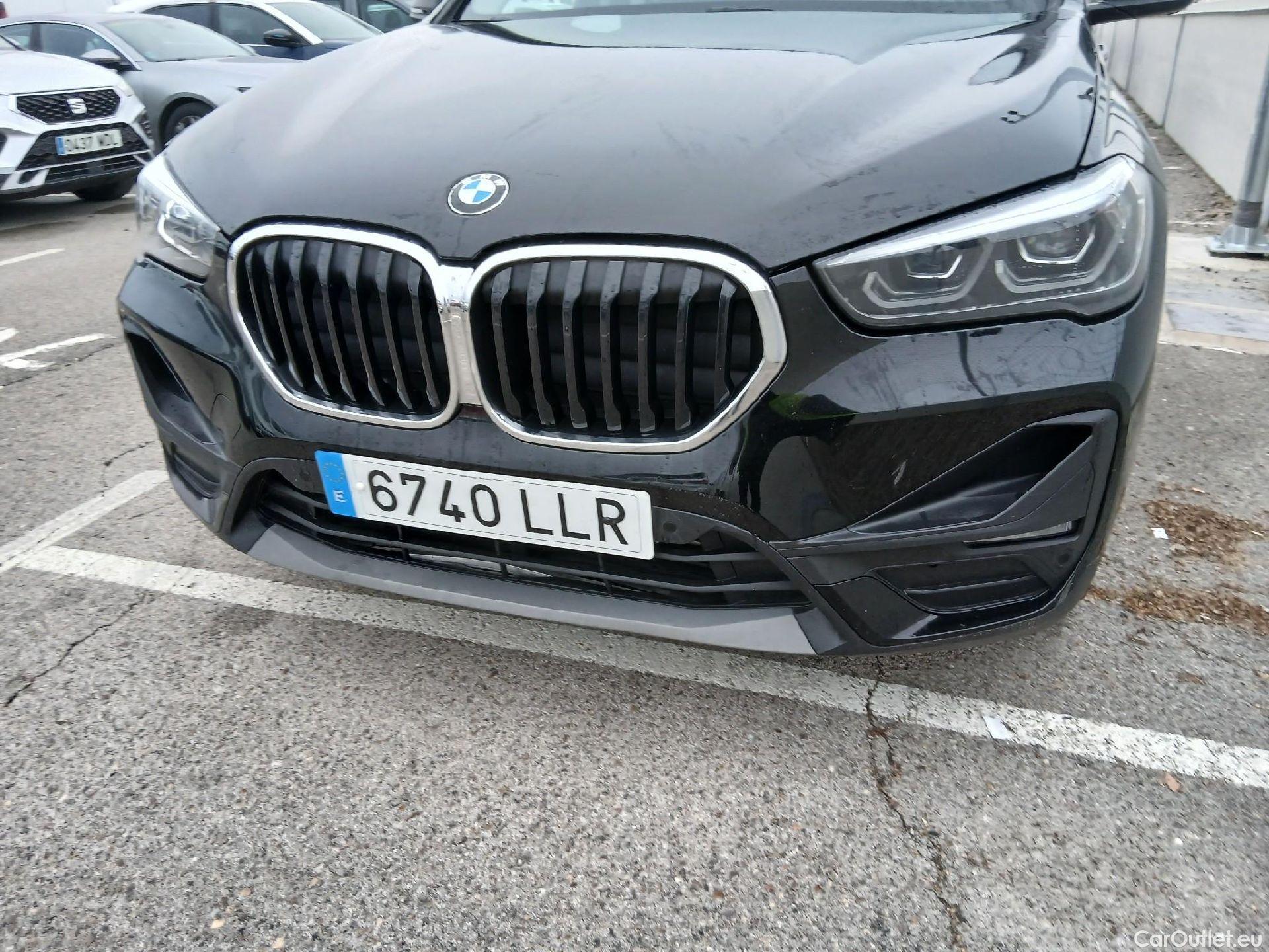  Bmw  X1 BMW  / 2019 / 5P / todoterreno sDrive18dA Corporate #6