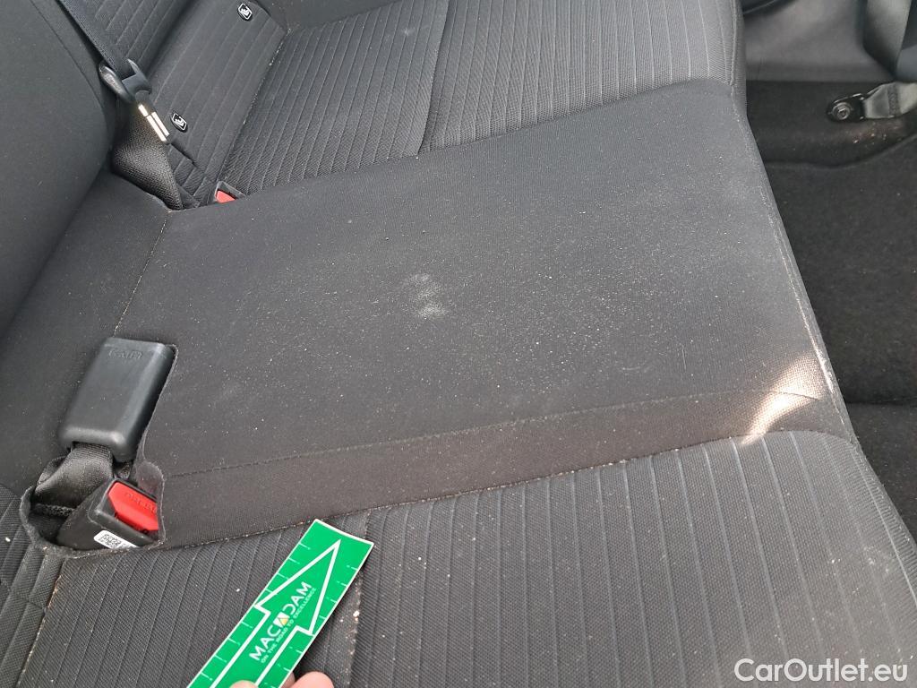  Hyundai  i20 HYUNDAI  / 2020 / 5P / berlina con portón 1.0 TGDI 74kW (100CV) 48V Klass #41