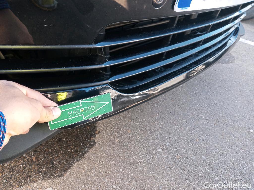  Bmw  X2 BMW  sDrive18i Impulse Steptronic Techo Solar #20