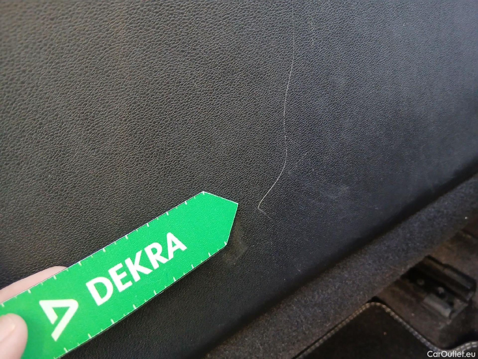  Hyundai  Konna HYUNDAI Kona / 2023 / 5P / todoterreno 1.6 GDI HEV Maxx DCT #31