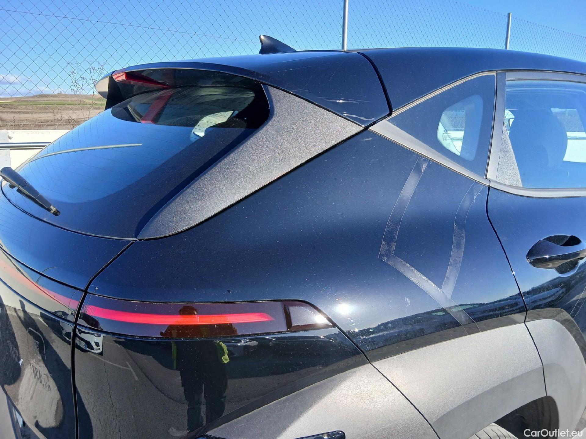  Hyundai  Konna HYUNDAI Kona / 2023 / 5P / todoterreno 1.6 GDI HEV Maxx DCT #37