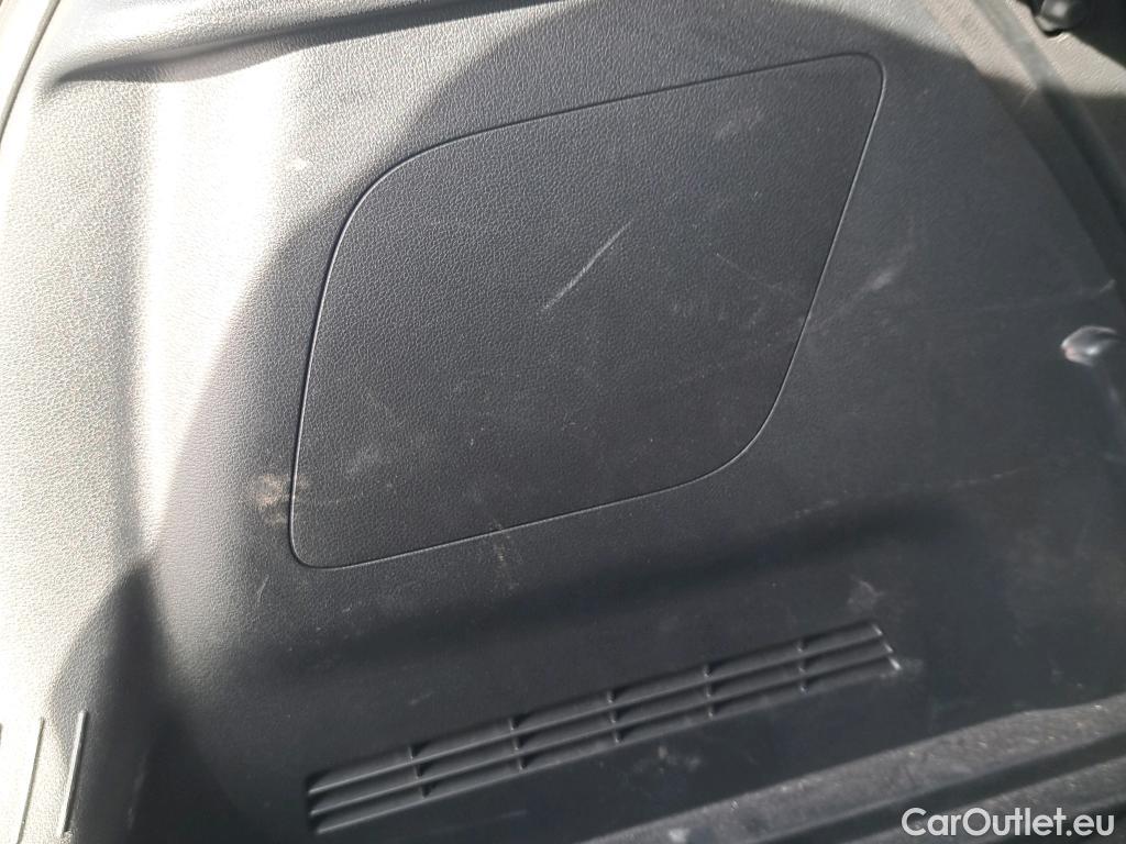  Hyundai  i20 HYUNDAI  / 2020 / 5P / berlina con portón 1.0 TGDI 74kW (100CV) 48V Klass #27