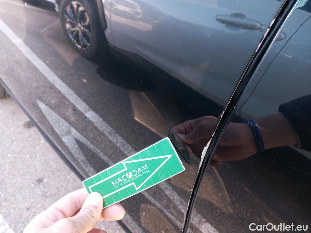  Bmw  X2 BMW  sDrive18i Impulse Steptronic Techo Solar #9