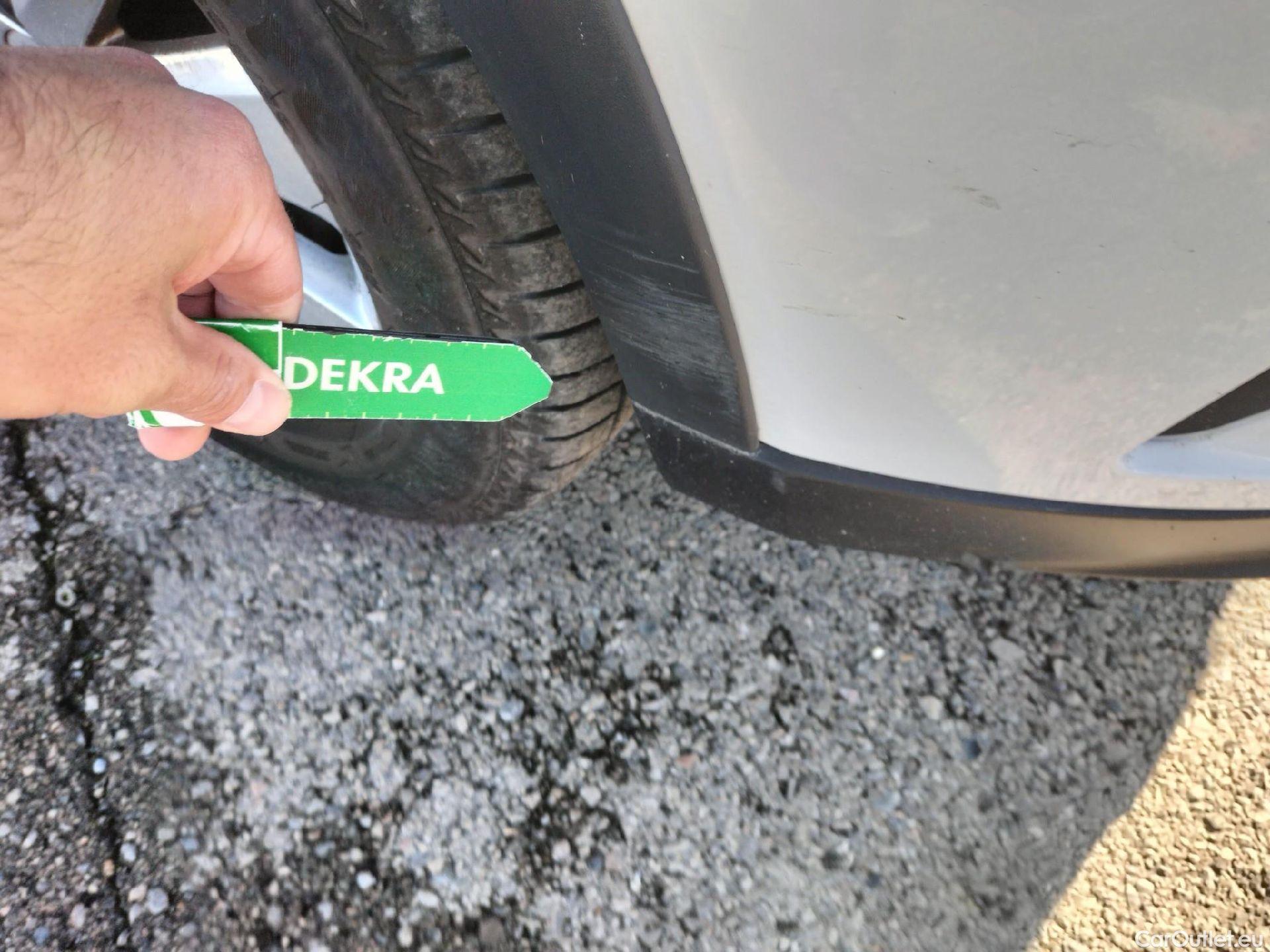  Seat  Arona SEAT  / 2021 / 5P / todoterreno 1.0 TSI 81kW (110CV) Style XL(SP) #2