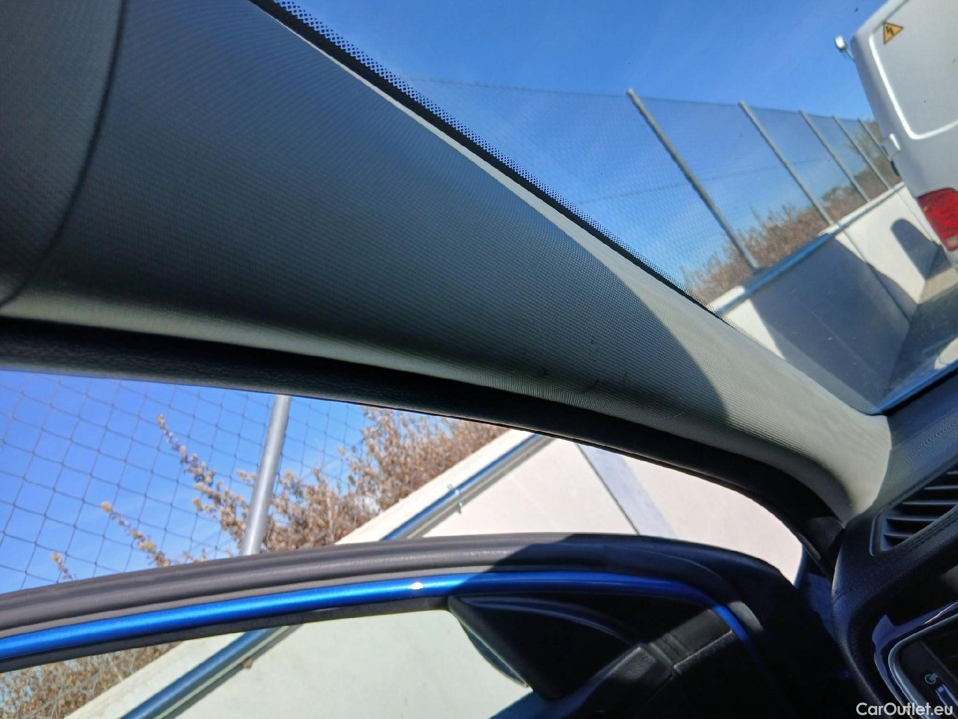  KIA  XCeed KIA  / 2019 / 5P / todoterreno 1.6 MHEV iMT Emotion 100kW (136CV) #18