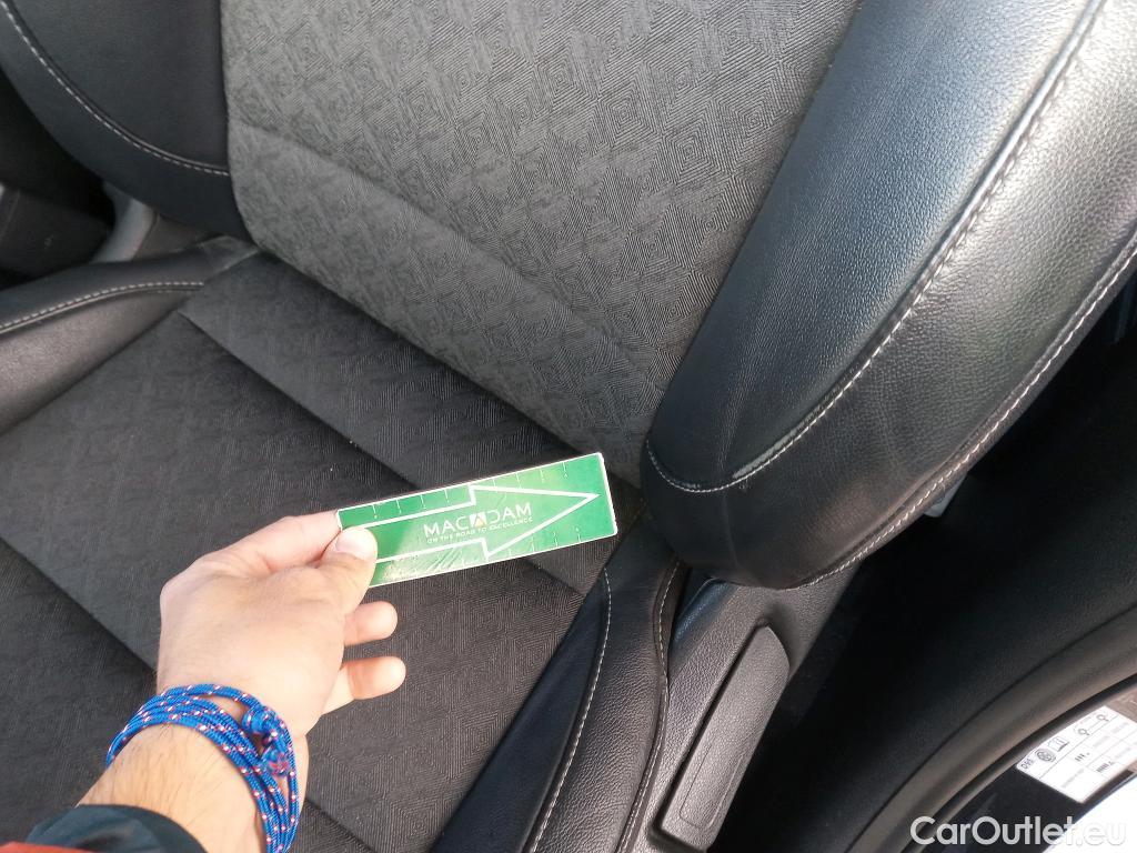  KIA  Niro KIA  1.6 GDi PHEV 104kW (141CV) Drive (AC) #4