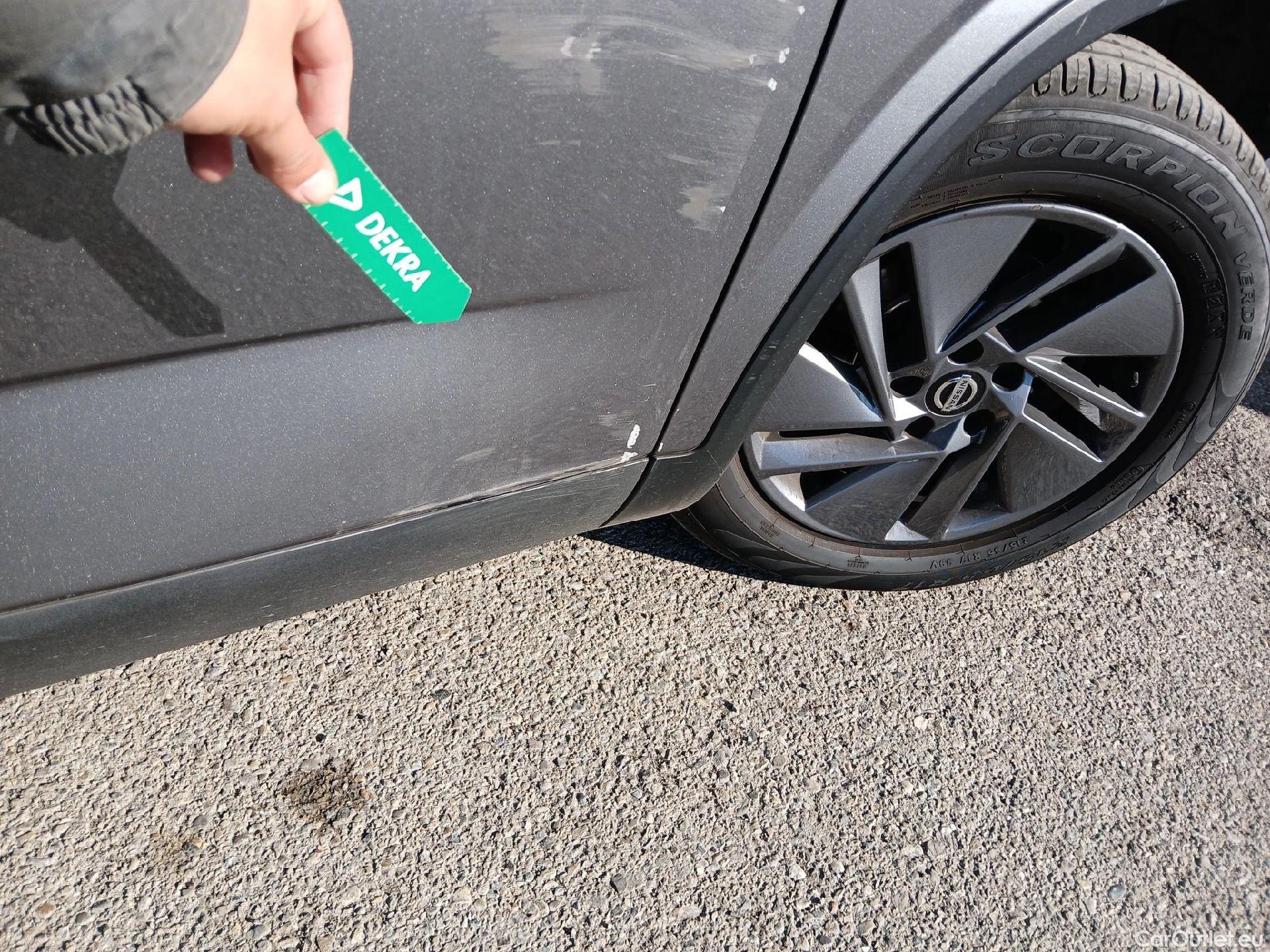  Nissan  Qashqai NISSAN  / 2021 / 5P / todoterreno DIG-T 116kW (158CV) mHEV Xtronic Acenta (AC) #37