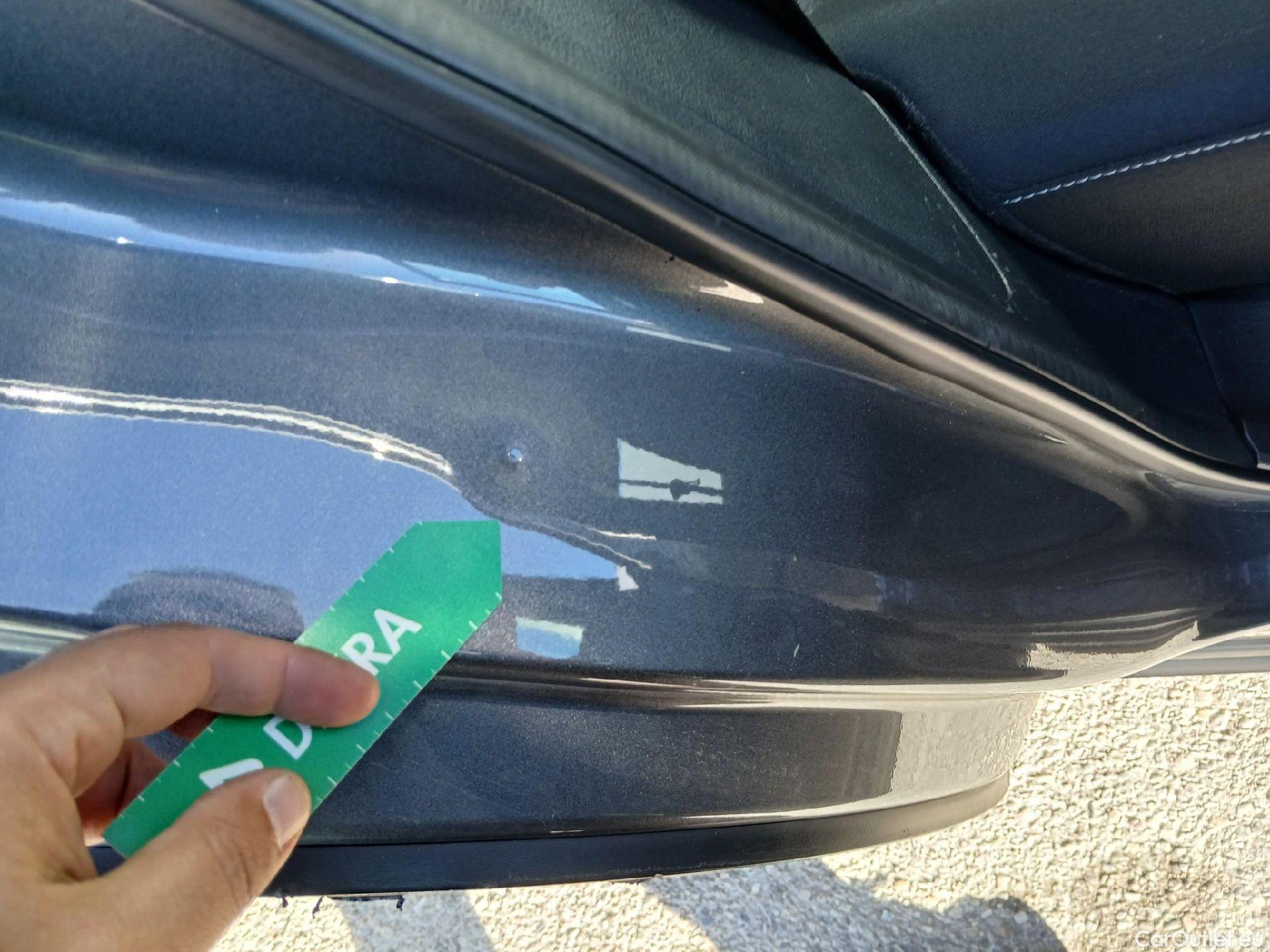  Nissan  Qashqai NISSAN  / 2021 / 5P / todoterreno DIG-T 116kW (158CV) mHEV Xtronic Acenta (AC) #3