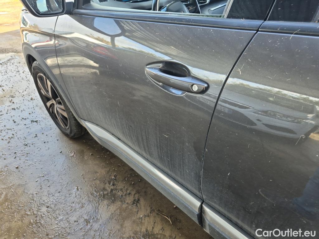  Peugeot  3008 PEUGEOT  / 2020 / 5P / todoterreno 1.5 BlueHDi 96kW (130CV) S&S Allure EAT8 #5