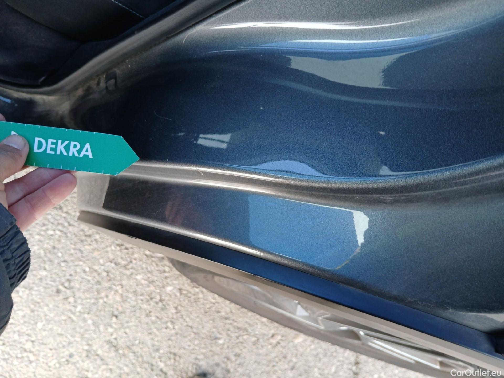  Nissan  Qashqai NISSAN  / 2021 / 5P / todoterreno DIG-T 116kW (158CV) mHEV Xtronic Acenta (AC) #3