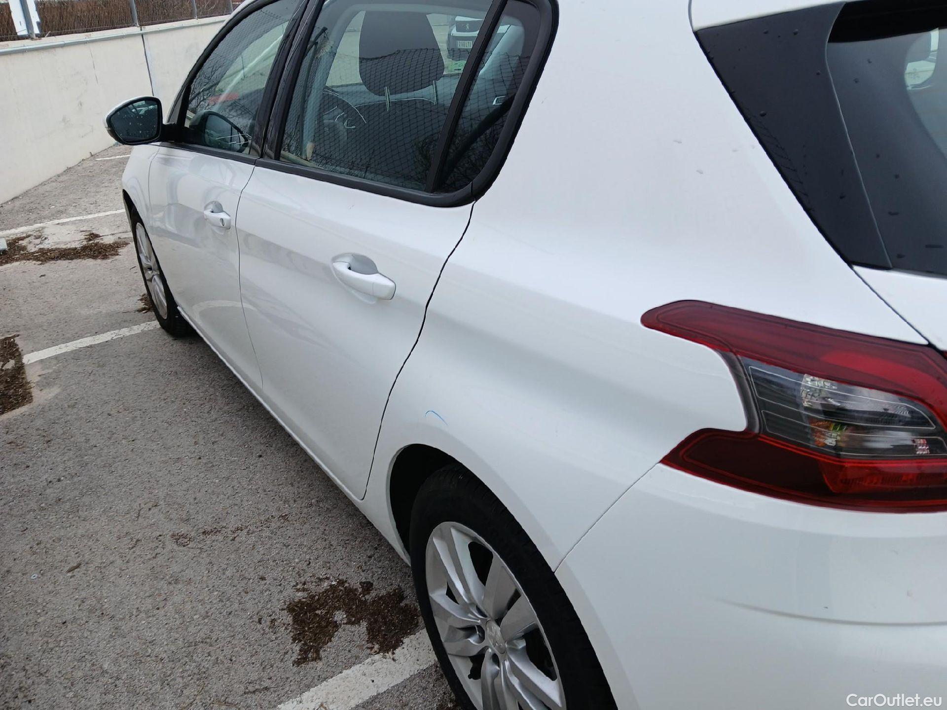  Peugeot  308  Active Pack 1.5 HDi 130CV MT6 E6d #10