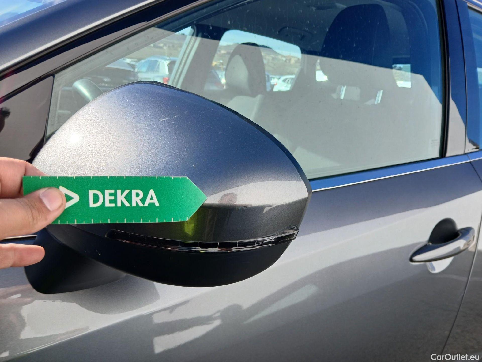  Nissan  Qashqai NISSAN  / 2021 / 5P / todoterreno DIG-T 116kW (158CV) mHEV Xtronic Acenta (AC) #15