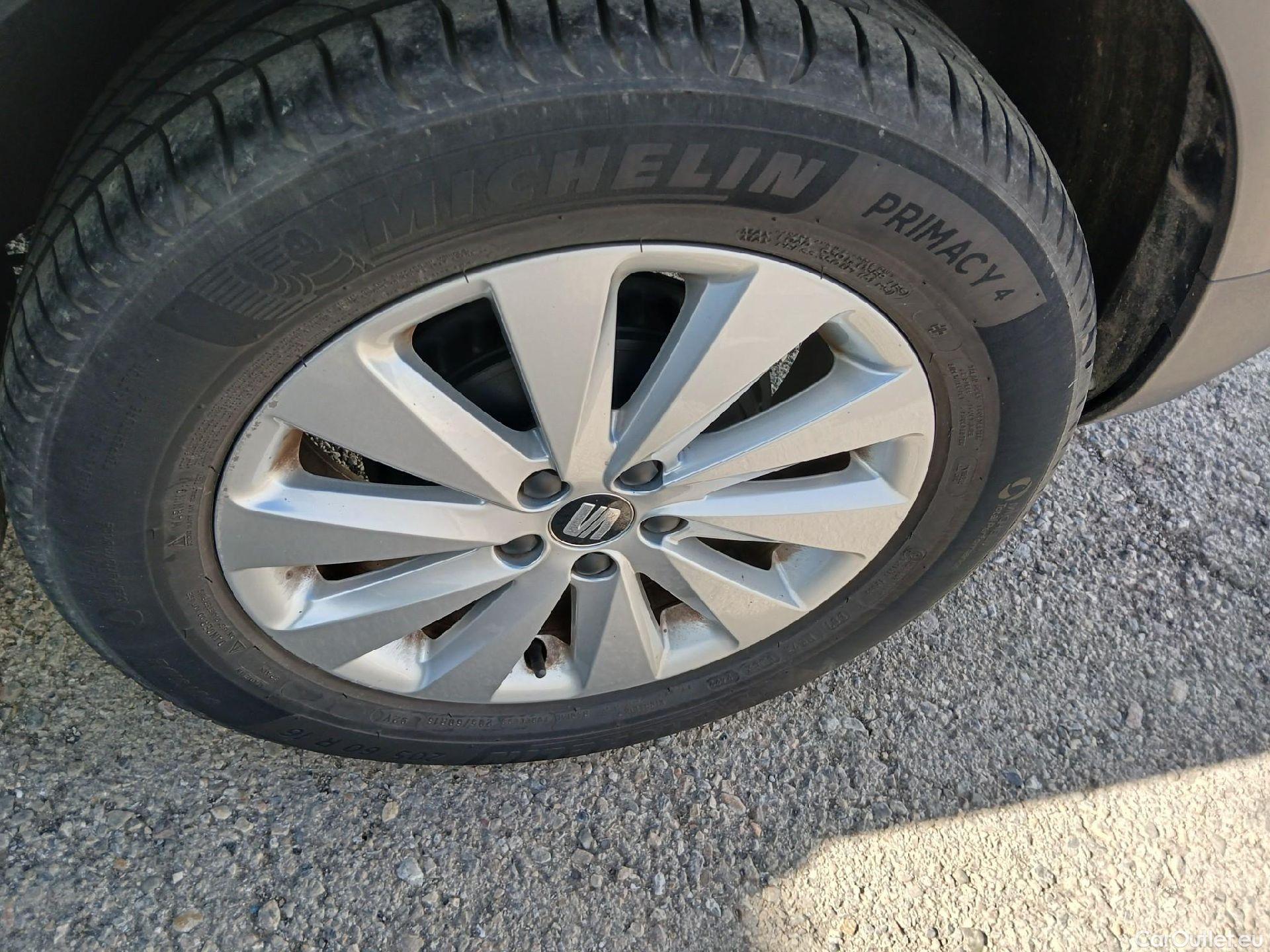  Seat  Arona SEAT  / 2017 / 5P / todoterreno 1.0 TSI 70kW (95CV) Style Edition Eco (CX) #16