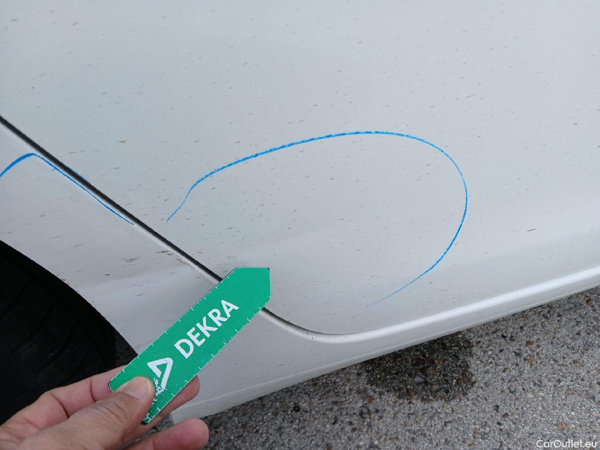  Peugeot  308  Active Pack 1.5 HDi 130CV MT6 E6d #15