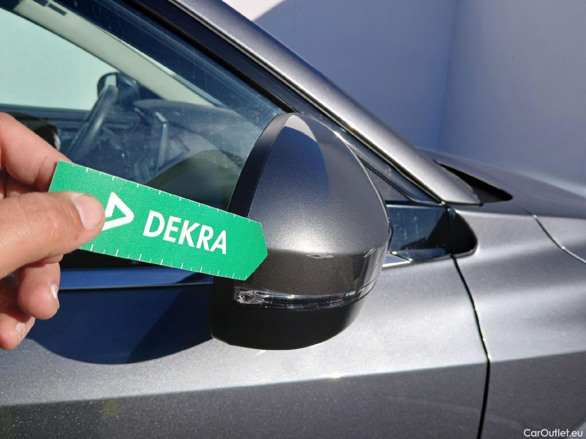  Nissan  Qashqai NISSAN  / 2021 / 5P / todoterreno DIG-T 116kW (158CV) mHEV Xtronic Acenta (AC) #42