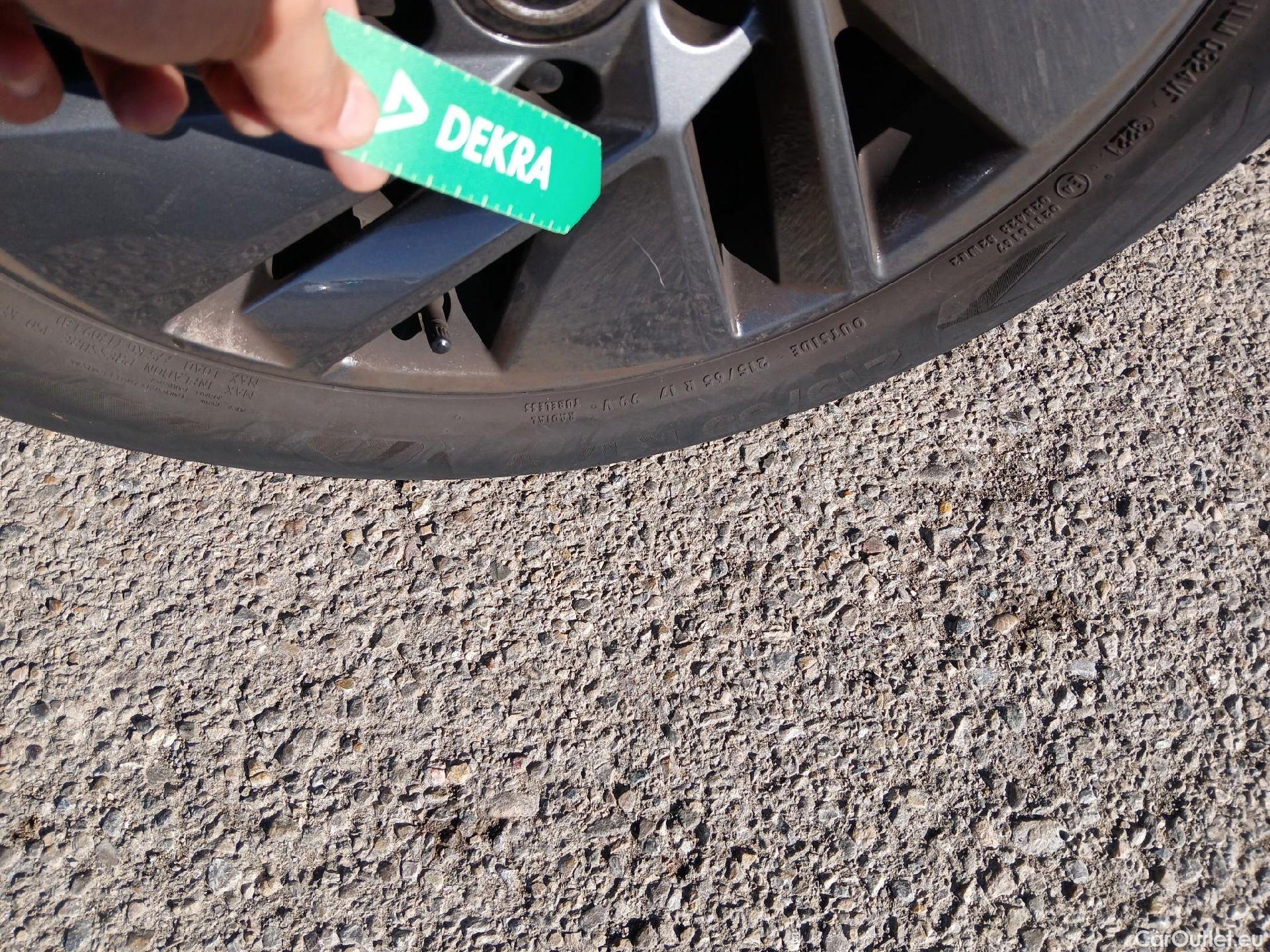  Nissan  Qashqai NISSAN  / 2021 / 5P / todoterreno DIG-T 116kW (158CV) mHEV Xtronic Acenta (AC) #45