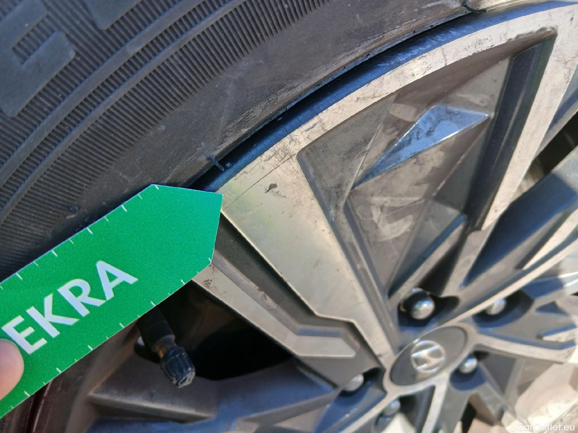  Hyundai  Tucson HYUNDAI  / 2020 / 5P / todoterreno 1.6 CRDI 85kW (115CV) Maxx #11