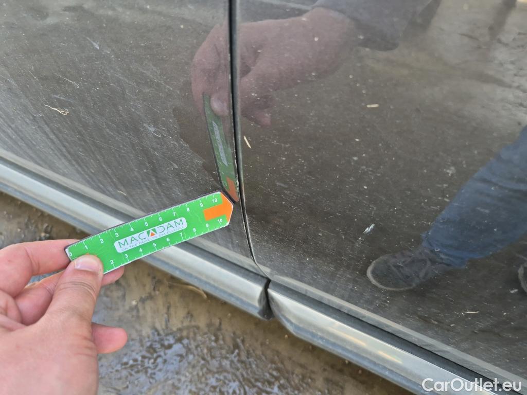  Peugeot  3008 PEUGEOT  / 2020 / 5P / todoterreno 1.5 BlueHDi 96kW (130CV) S&S Allure EAT8 #6