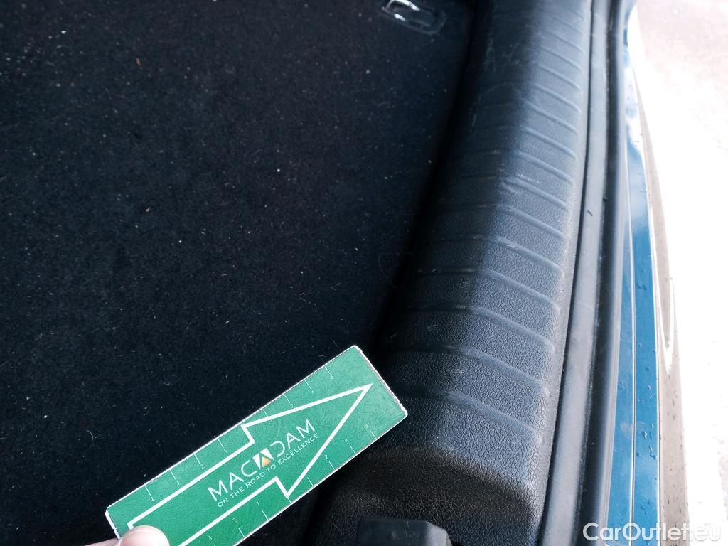  KIA  Niro KIA  1.6 GDi PHEV 104kW (141CV) Drive (AC) #12