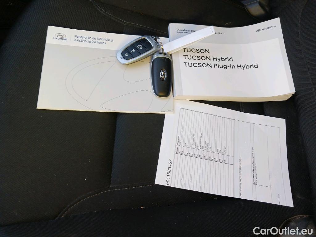  Hyundai  Tucson HYUNDAI  / 2020 / 5P / todoterreno 1.6 TGDI PHEV 195kW Tecno Sky Auto 4x4 #30