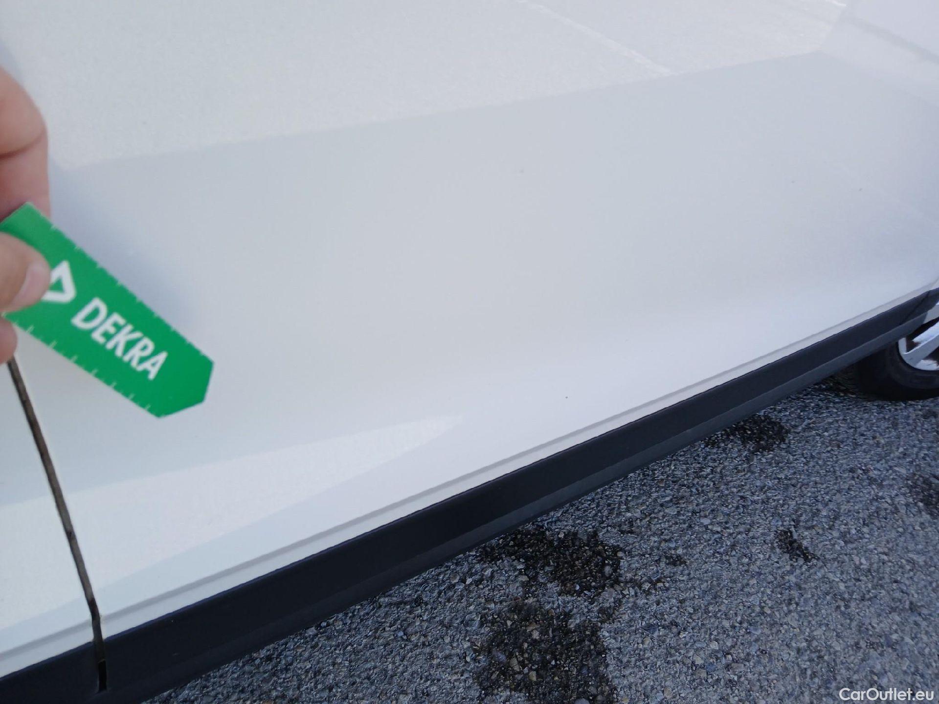  Seat  Arona SEAT  / 2017 / 5P / todoterreno 1.0 TSI 70kW (95CV) Style Edition Eco (CX) #32