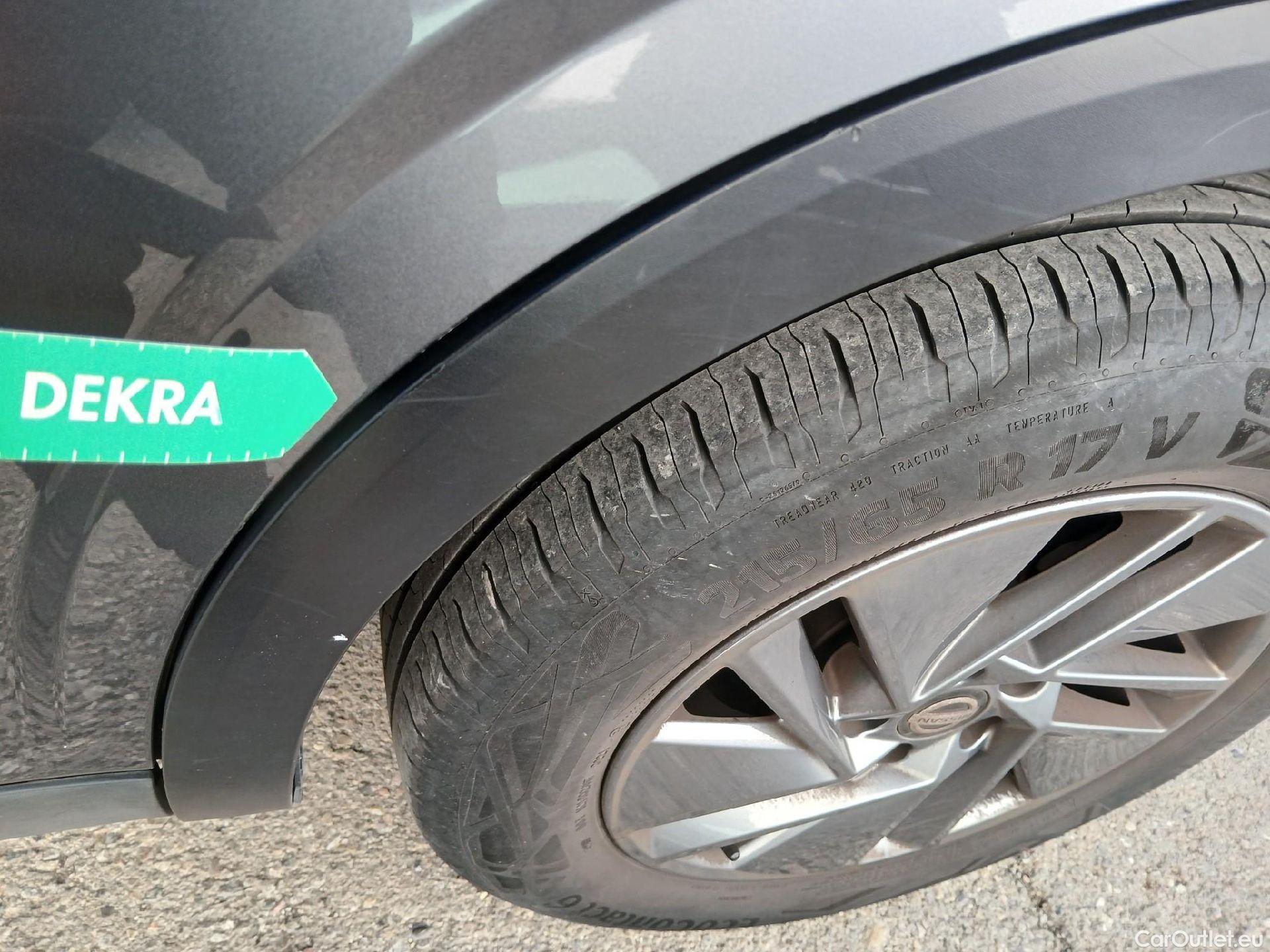  Nissan  Qashqai NISSAN  / 2021 / 5P / todoterreno DIG-T 116kW (158CV) mHEV Xtronic Acenta (AC) #26