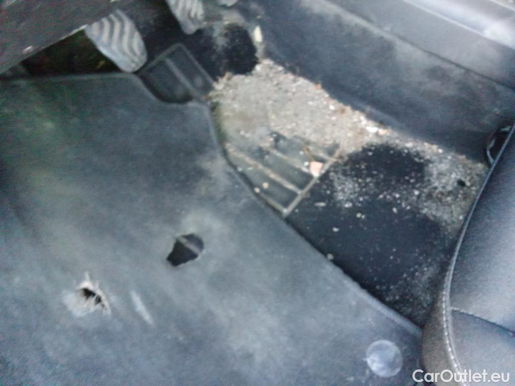  Renault  Clio RENAULT  / 2019 / 5P / berlina con portón Business TCe 74 kW (100CV) GLP #11