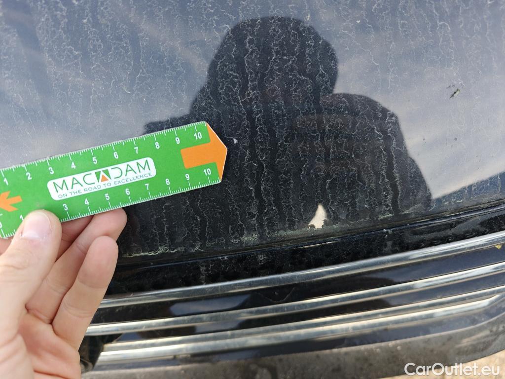  Volkswagen  Passat VOLKSWAGEN  / 2019 / 4P / sedán Business 2.0 TDI 90kW (122CV) DSG #39