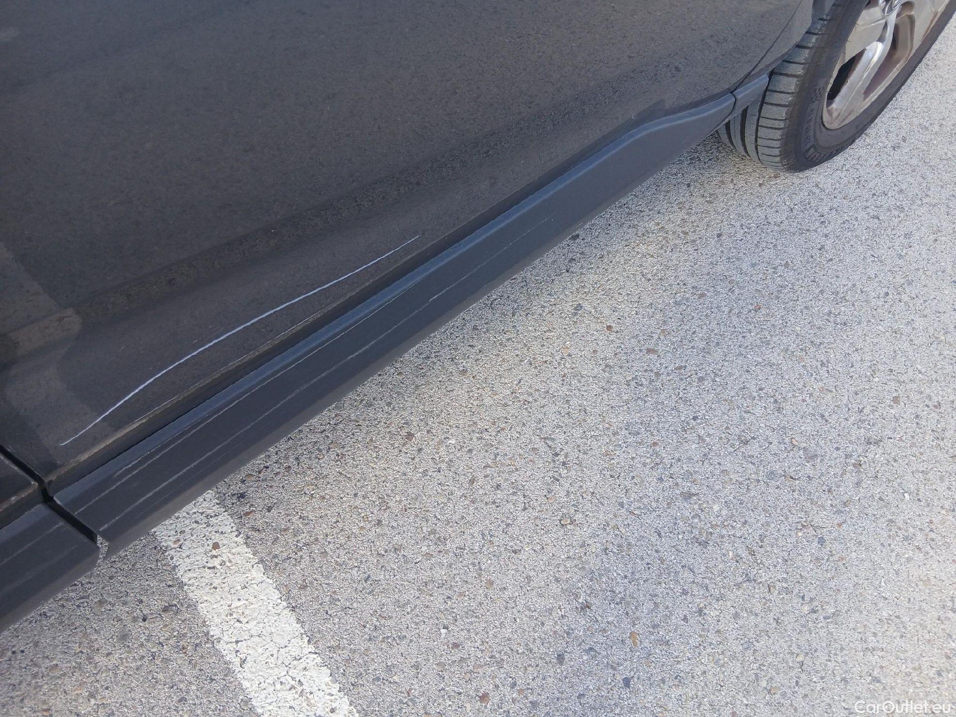  Toyota  RAV4 TOYOTA  / 2018 / 5P / todoterreno 2.5l Luxury 4WD #29