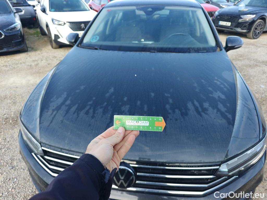  Volkswagen  Passat VOLKSWAGEN  / 2019 / 4P / sedán Business 2.0 TDI 90kW (122CV) DSG #37