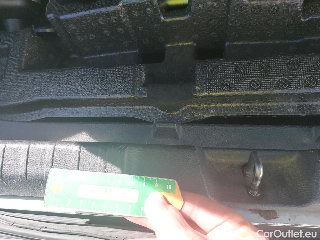  Toyota  Corolla TOYOTA  1.8 125H ACTIVE TECH E-CVT #42