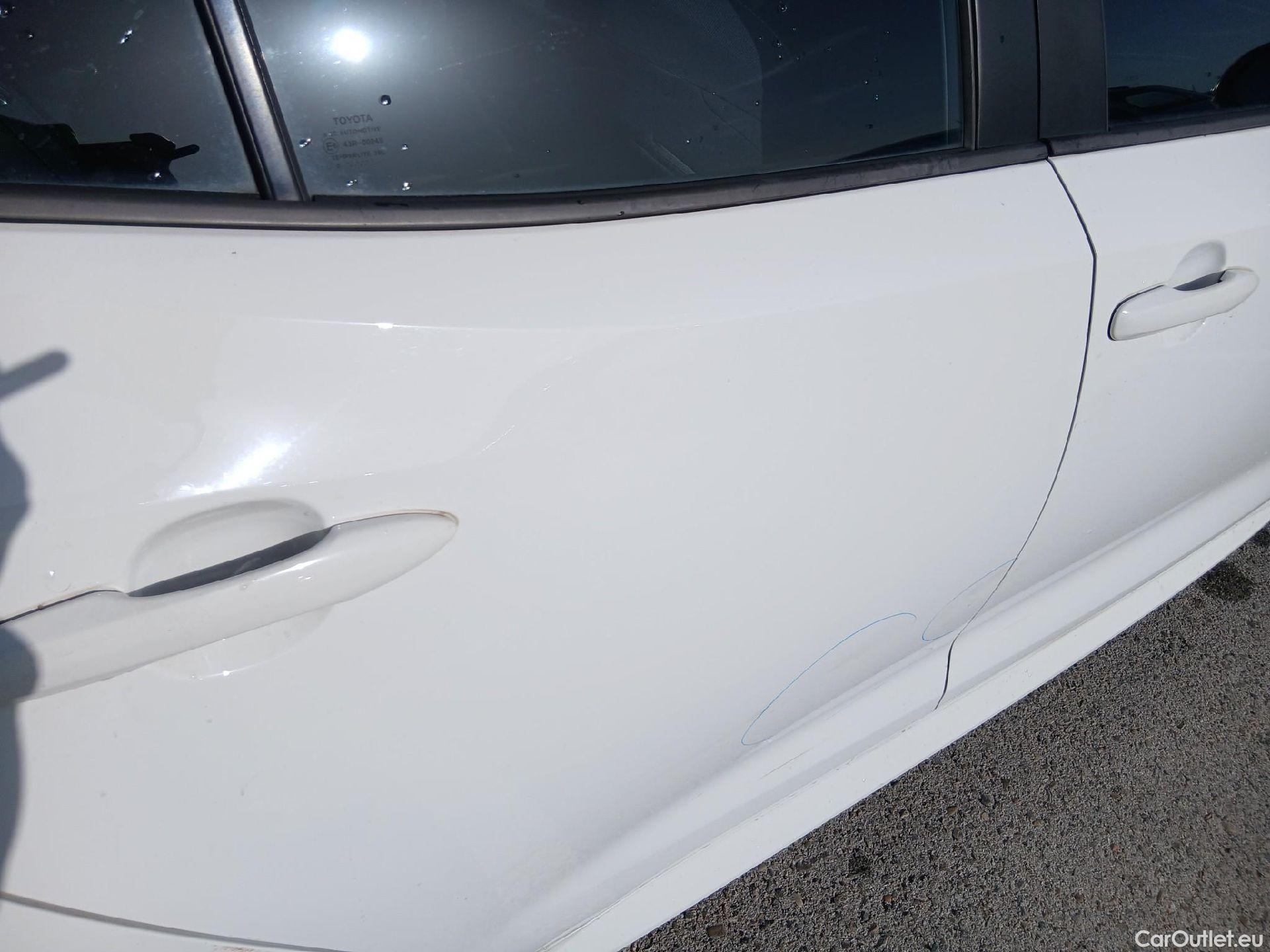  Toyota  Corolla TOYOTA 1.8 125H ACTIVE TECH E-CVT (AC3) #26