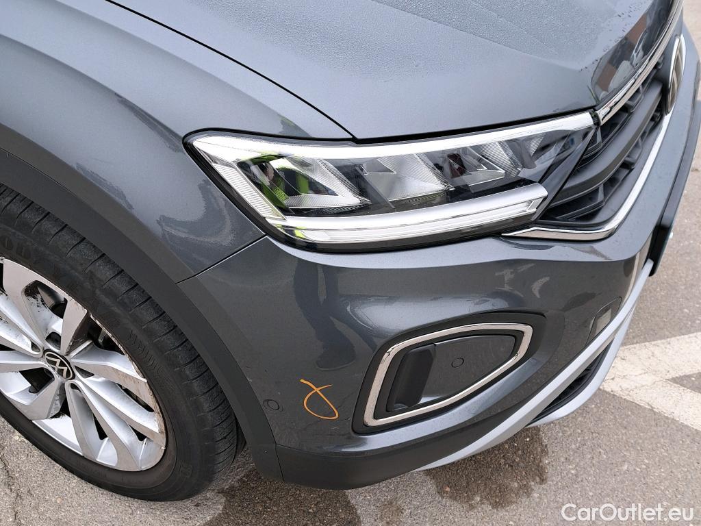  Volkswagen  T-ROC VOLKSWAGEN  / 2021 / 5P / todoterreno Life 1.0 TSI 81kW (110CV) (AC) #9