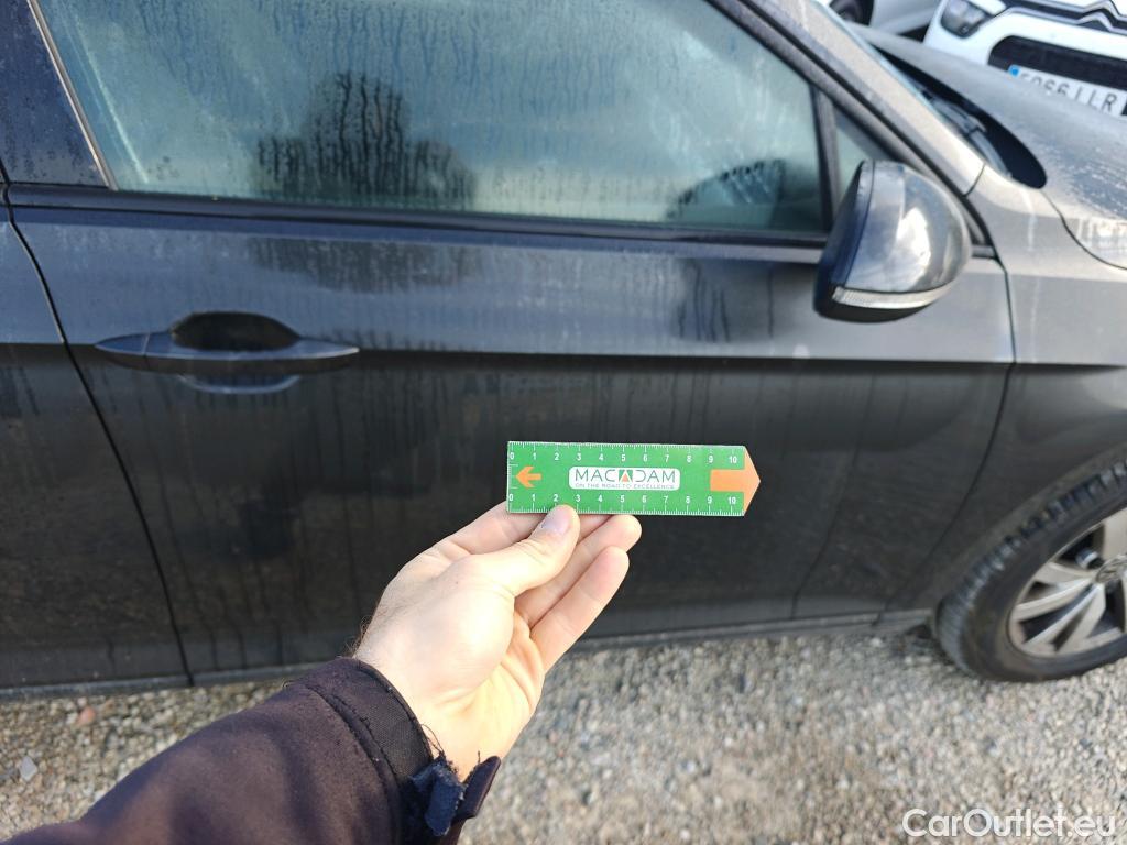  Volkswagen  Passat VOLKSWAGEN  / 2019 / 4P / sedán Business 2.0 TDI 90kW (122CV) DSG #47