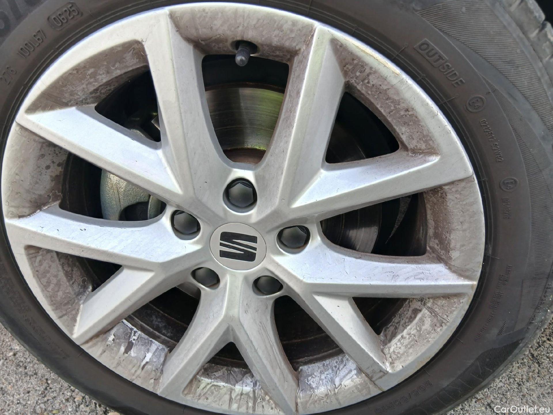  Land Rover  Discovery SEAT Nuevo León / 2020 / 5P / berlina con portón 2.0 TDI 85kW S&S Style Go(SP) #1