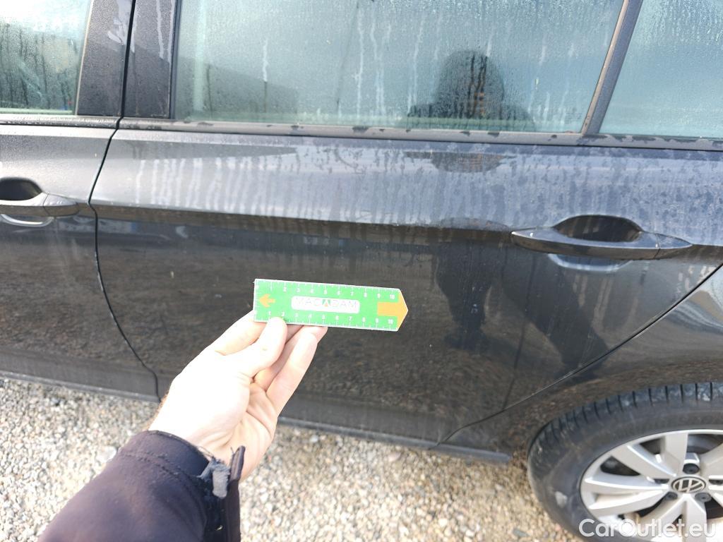  Volkswagen  Passat VOLKSWAGEN  / 2019 / 4P / sedán Business 2.0 TDI 90kW (122CV) DSG #33