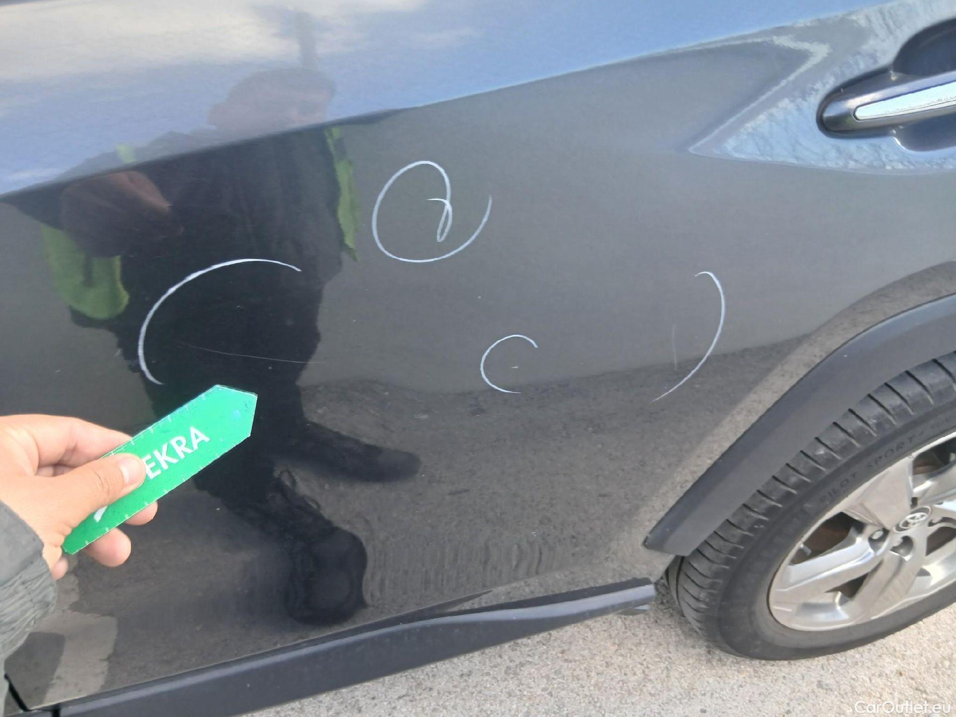  Toyota  RAV4 TOYOTA  / 2018 / 5P / todoterreno 2.5l Luxury 4WD #12