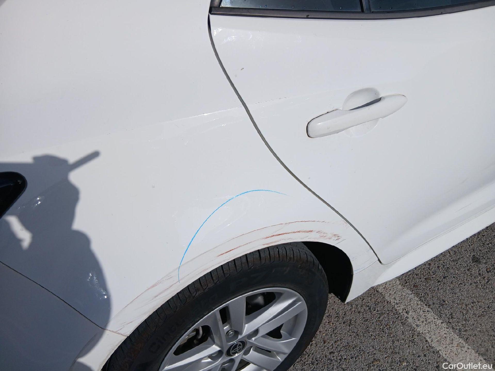  Toyota  Corolla TOYOTA 1.8 125H ACTIVE TECH E-CVT (AC3) #21