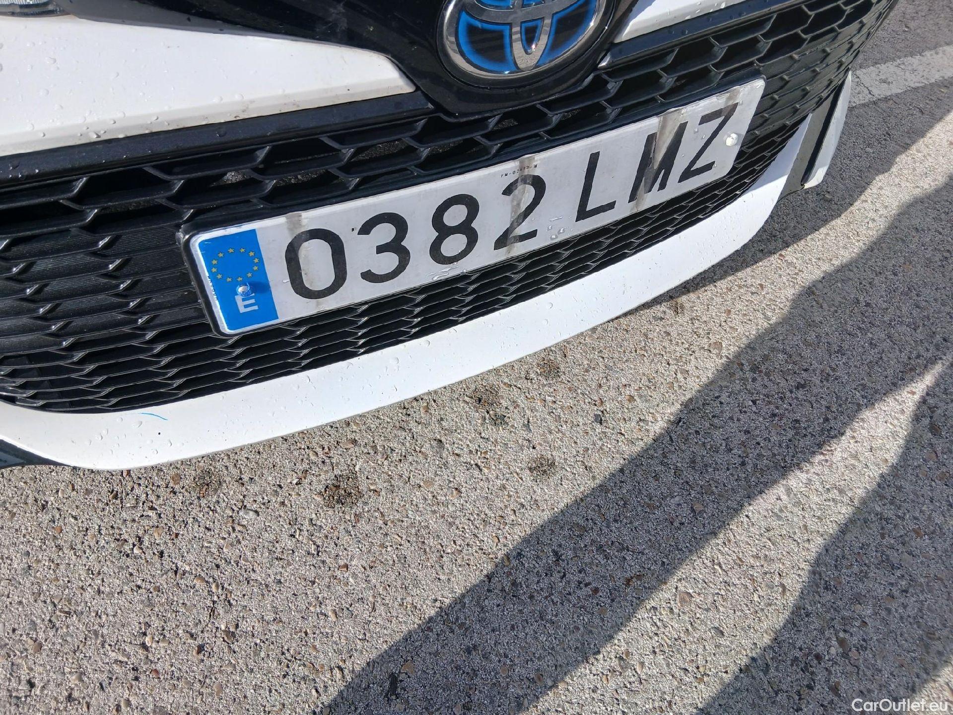  Toyota  Corolla TOYOTA 1.8 125H ACTIVE TECH E-CVT (AC3) #8