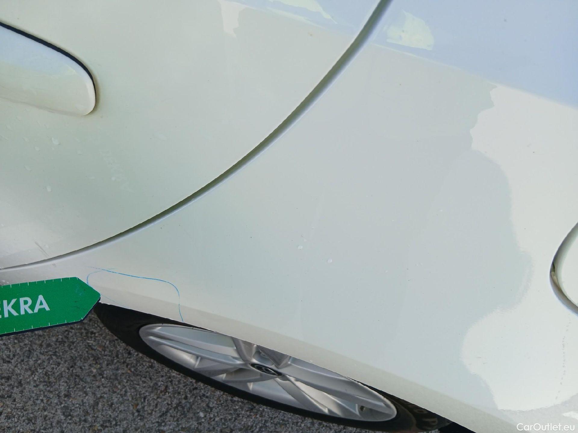  Toyota  Corolla TOYOTA 1.8 125H ACTIVE TECH E-CVT (AC3) #16