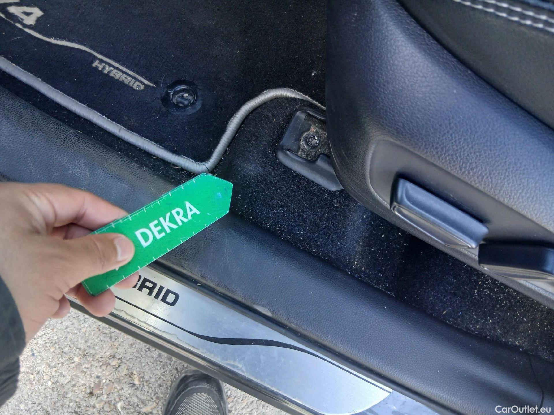  Toyota  RAV4 TOYOTA  / 2018 / 5P / todoterreno 2.5l Luxury 4WD #1