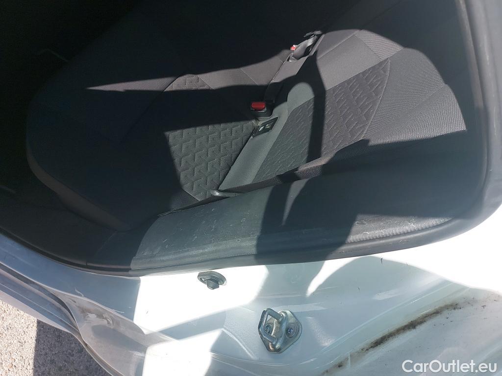  Toyota  Corolla TOYOTA  1.8 125H ACTIVE TECH E-CVT #45