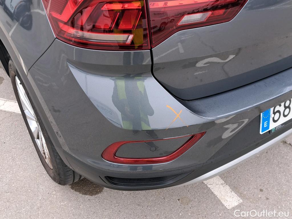  Volkswagen  T-ROC VOLKSWAGEN  / 2021 / 5P / todoterreno Life 1.0 TSI 81kW (110CV) (AC) #11