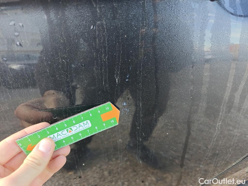  Volkswagen  Passat VOLKSWAGEN  / 2019 / 4P / sedán Business 2.0 TDI 90kW (122CV) DSG #35