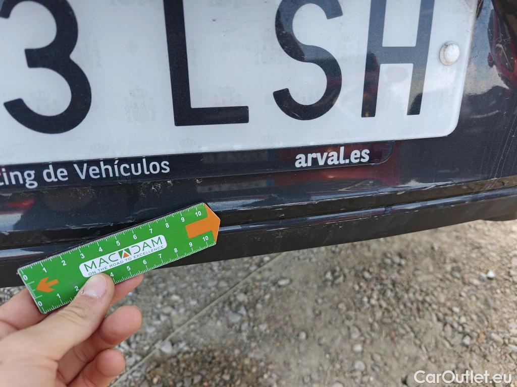  Volkswagen  Passat VOLKSWAGEN  / 2019 / 4P / sedán Business 2.0 TDI 90kW (122CV) DSG #21