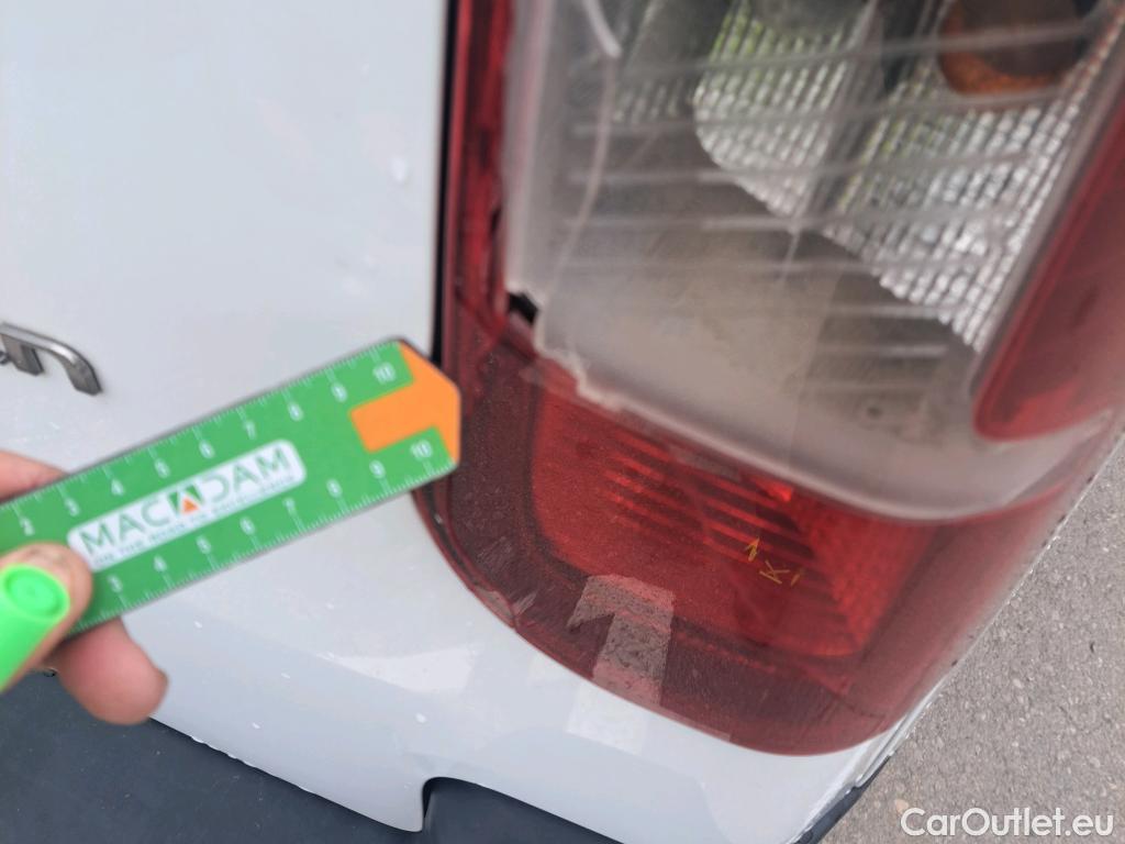  Citroen  Berlingo CITROEN  / 2018 / 3P / furgón derivado de turismo Talla M PureTech 110 CONTROL #14