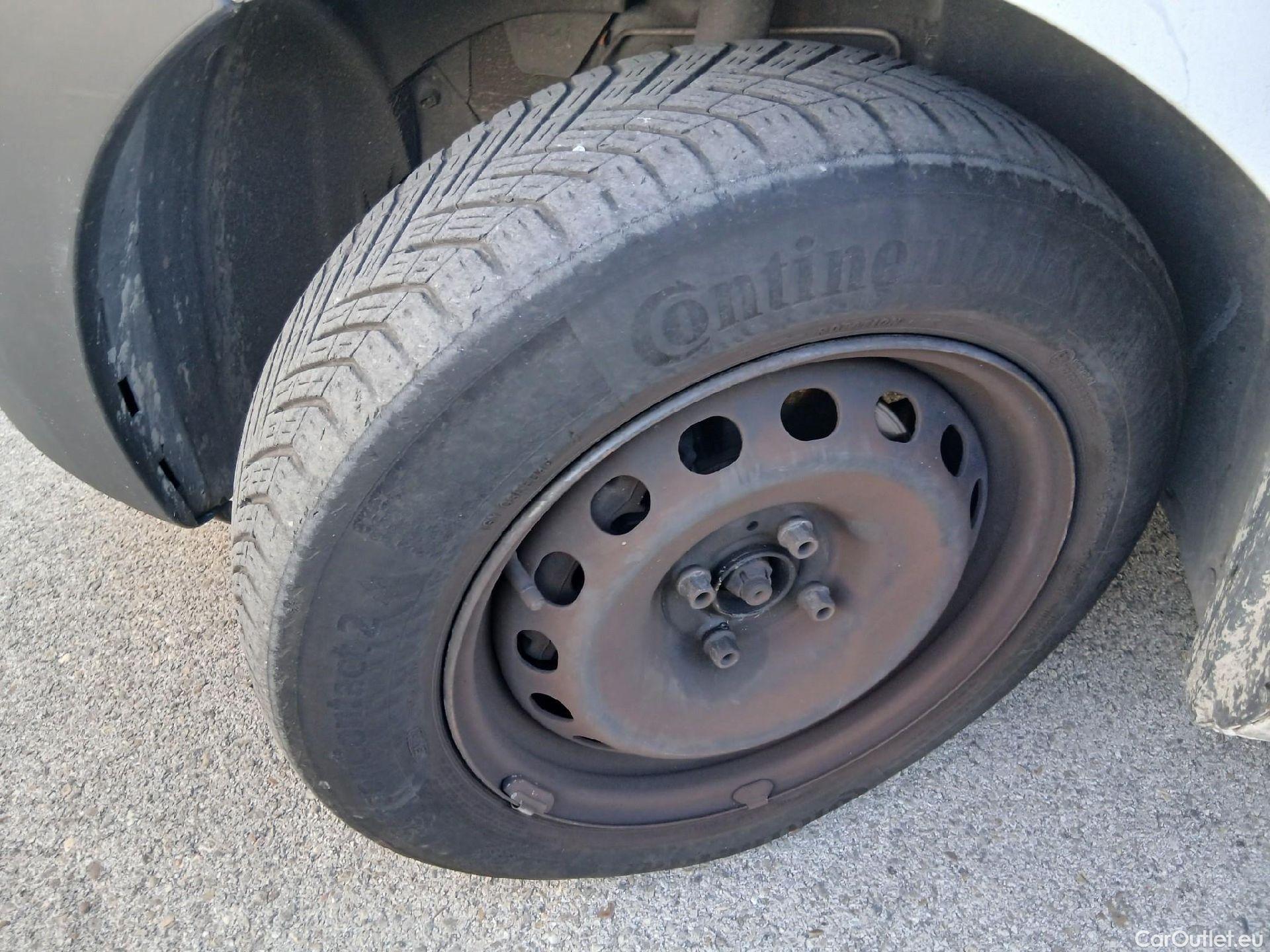  Dacia  Dokker DACIA  / 2013 / 4P / combi Essential 1.6 80kW (110CV) ECO-G N1 #10