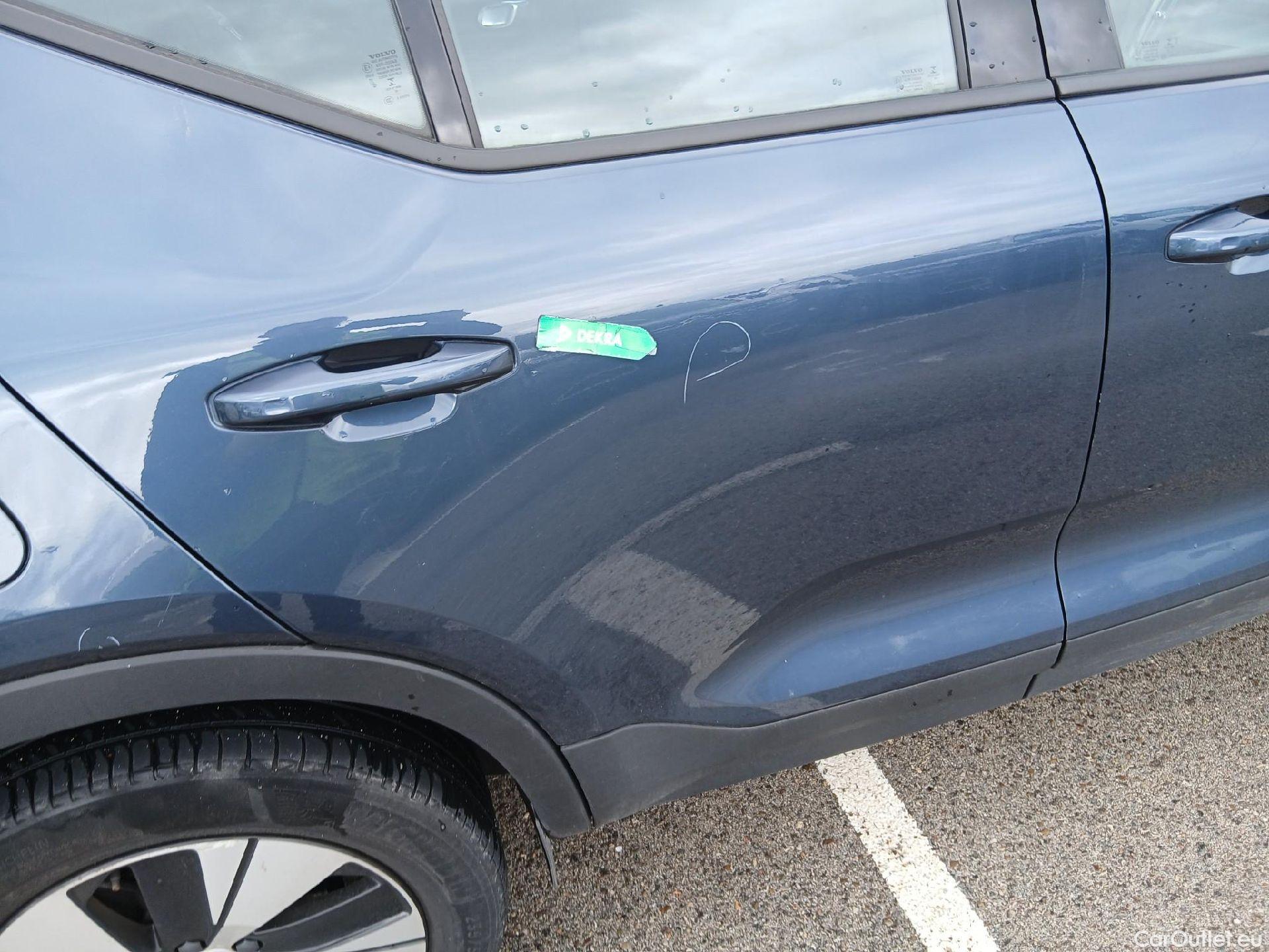  Volvo  XC 40 VOLVO XC40 / 2017 / 5P / todoterreno 1.5 T2 Momentum Pro #33